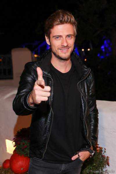 Jörn Schlönvoigt bei der 2. Horror Glam Live Night im Europa-Park Rust am 02.10.2016