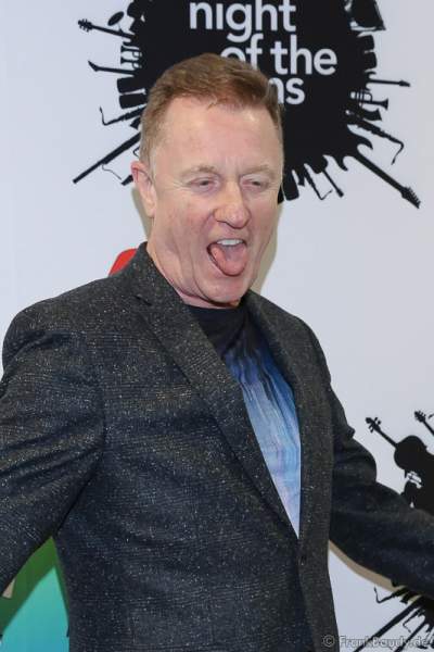 John Miles vergnügt bei der Pressekonferenz zur Premiere von Night of the Proms 2016 in der SAP Arena Mannheim