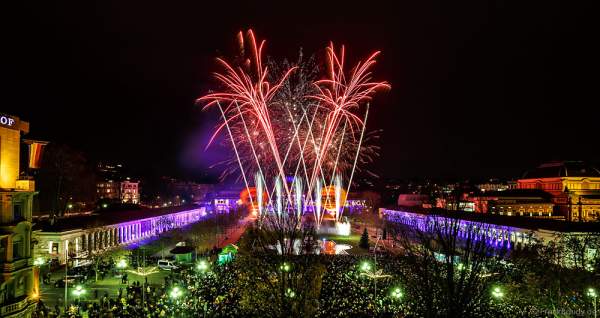 Hit Radio FFH feiert mit Jubiläums-Feuerwerk 70 Jahre Hessen in Wiesbaden