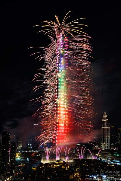 Fireworks at the Burj Khalifa - New Year’s Eve gala show 2016-2017 Downtown Dubai