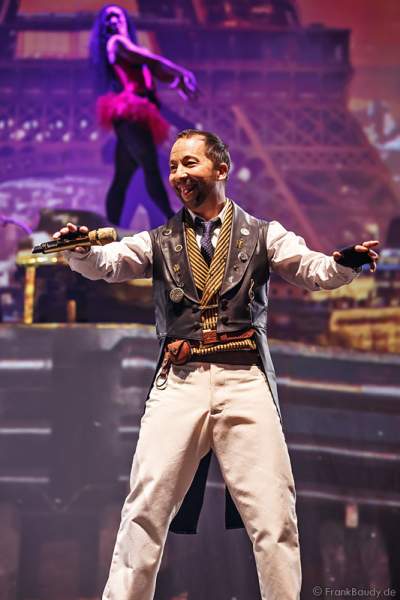 DJ BoBo feierte mit neuer Show MYSTORIAL große Weltpremiere am 13. Januar 2017 im Europa-Park Rust