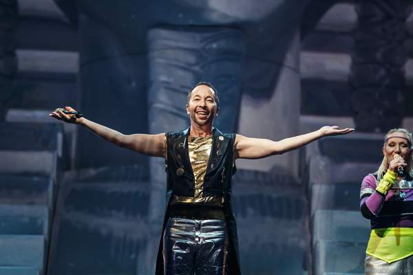 René Baumann alias DJ BoBo bei der Weltpremiere der Show MYSTORIAL am 13. Januar 2017 im Europa-Park Rust