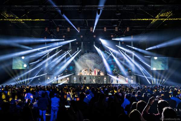 Lightshow bei neuer Show MYSTORIAL von DJ BoBo bei der großen Weltpremiere am 13. Januar 2017 im Europa-Park Rust