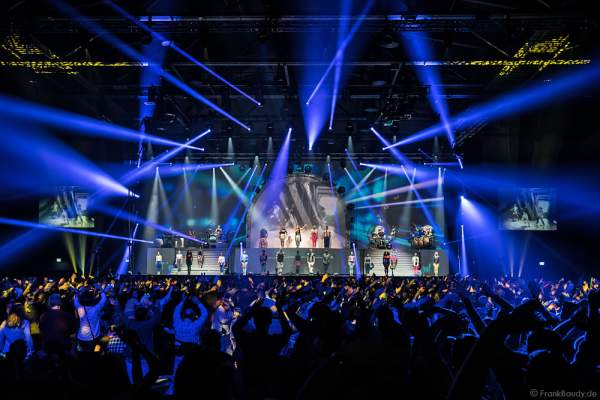 Lightshow bei neuer Show MYSTORIAL von DJ BoBo bei der großen Weltpremiere am 13. Januar 2017 im Europa-Park Rust