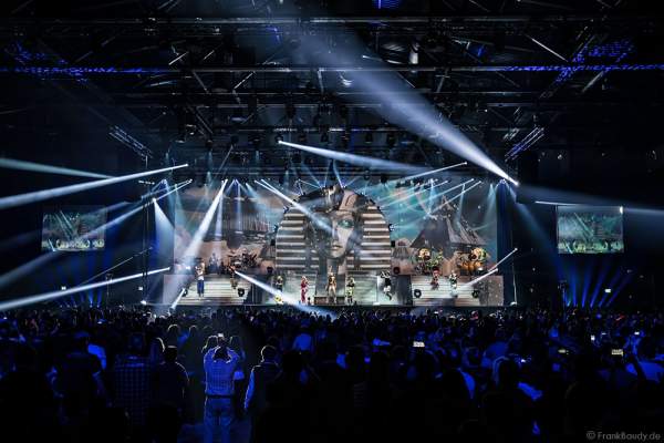 Finale der Show MYSTORIAL von DJ BoBo am 13. Januar 2017 in der neuen Multifunktionshalle des Europa-Park Rust