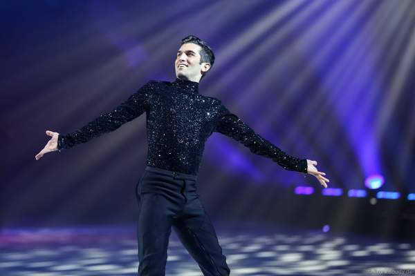 Mauro Bruni bei der Eisshow TIME von Holiday on Ice in der SAP Arena Mannheim