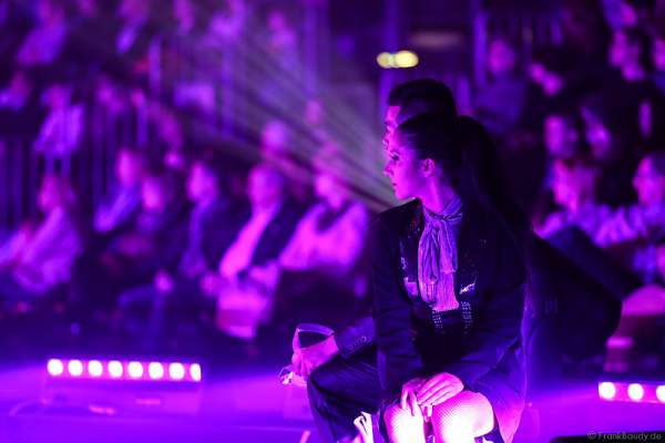 Eisshow TIME von Holiday on Ice 2016/2017 in der SAP Arena Mannheim