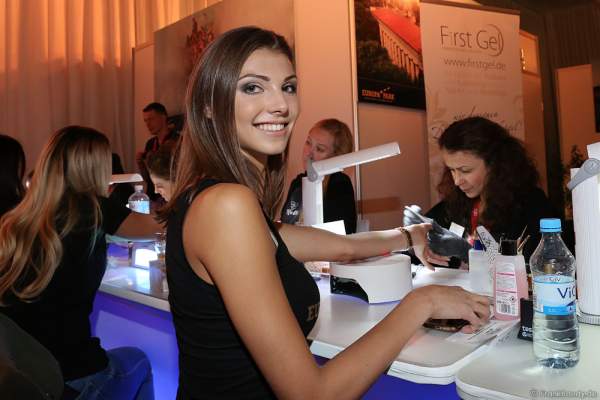 3. Miss Germany 2017 Sarah Strauß (Miss Bremen 2017) Backstage bei den Vorbereitungen zur Miss Germany 2017 Wahl im Europa-Park am 18. Februar