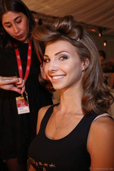 3. Miss Germany 2017 Sarah Strauß (Miss Bremen 2017) Backstage bei den Vorbereitungen zur Miss Germany 2017 Wahl im Europa-Park am 18. Februar