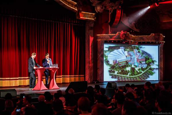 Roland Mack informiert über den geplanten Wasserpark im Europa-Park