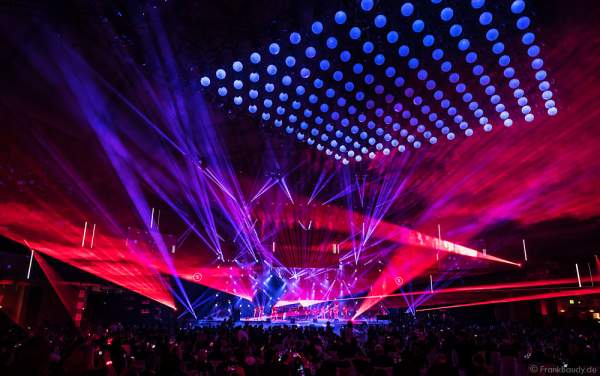 Auftritt Schiller und das Berlin Show Orchestra beim PRG Live Entertainment Award (LEA) 2017 in der Festhalle in Frankfurt