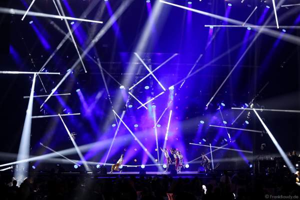 Auftritt Dancefloor Destruction Crew beim PRG Live Entertainment Award (LEA) 2017 in der Festhalle in Frankfurt