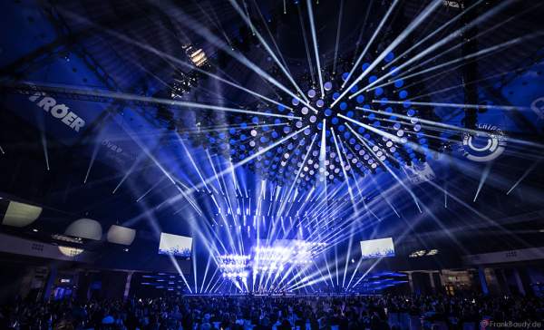 Auftritt Dancefloor Destruction Crew beim PRG Live Entertainment Award (LEA) 2017 in der Festhalle in Frankfurt