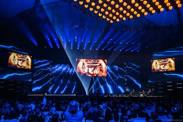 Konzertauftritt Udo Lindenberg beim PRG Live Entertainment Award (LEA) 2017 in der Festhalle in Frankfurt