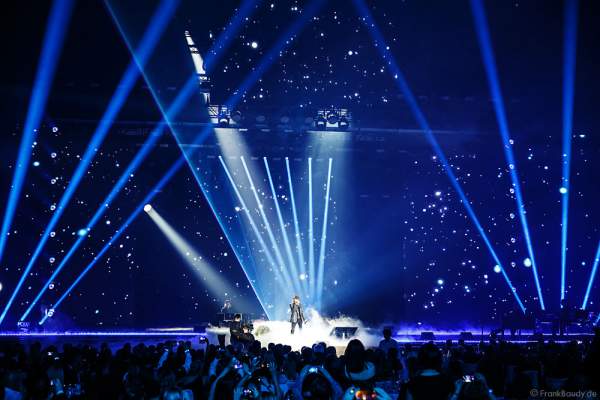 Konzertauftritt Udo Lindenberg beim PRG Live Entertainment Award (LEA) 2017 in der Festhalle in Frankfurt