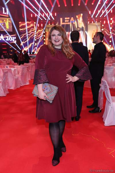 Sängerin Alina Wichmann beim PRG Live Entertainment Award (LEA) 2017 in der Festhalle in Frankfurt