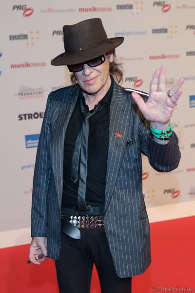 Udo Lindenberg auf dem roten Teppich beim PRG Live Entertainment Award (LEA) 2017 in der Festhalle in Frankfurt