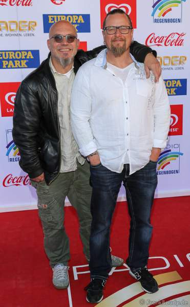 Comedy-Duo Mundstuhl aus Frankfurt am Main (Komikern Ande Werner und Lars Niedereichholz) beim Radio Regenbogen Award 2017 am 07. April in der Europa-Park Arena in Rust