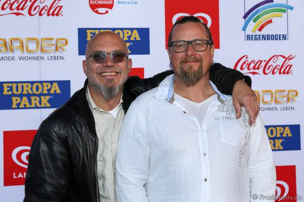 Comedy-Duo Mundstuhl aus Frankfurt am Main (Komikern Ande Werner und Lars Niedereichholz) beim Radio Regenbogen Award 2017 am 07. April in der Europa-Park Arena in Rust