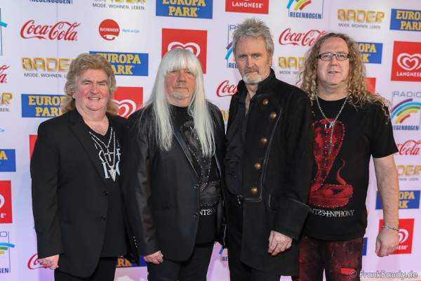 The Sweet (Bruce Bisland, Andy Scott, Pete Lincoln, Tony O'Hora) beim Radio Regenbogen Award 2017 am 07. April in der Europa-Park Arena in Rust