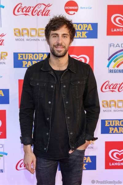 Max Giesinger beim Radio Regenbogen Award 2017 am 07. April in der Europa-Park Arena in Rust