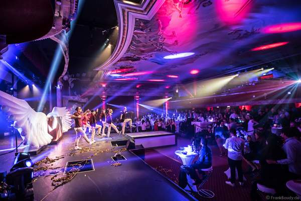 THE.K Streetdancer und Europa-Park Tänzer bei der Party-Show Night.Beat.Angels 2017 im Europa-Park