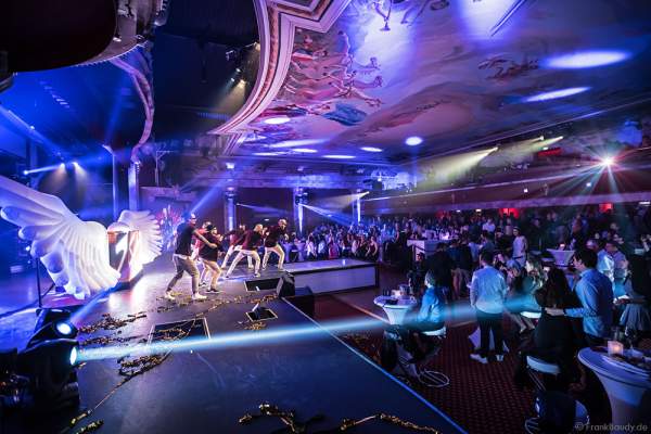 THE.K Streetdancer und Europa-Park Tänzer bei der Party-Show Night.Beat.Angels 2017 im Europa-Park