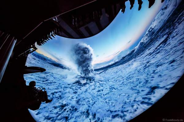 Innenaufnahmen und Filmbilder des größten Flying Theater Europas VOLETARIUM bei der Einweihung am 1. Juni 2017 im Europa-Park