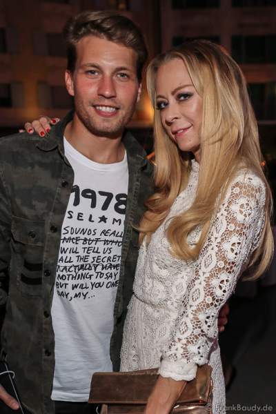 Schausoieler Raul Richter und Schauspielerin Jenny Elvers beim 2. Europäischen Missen TEAM-Cup am 6. Juli 2017 im Europa-Park in Rust