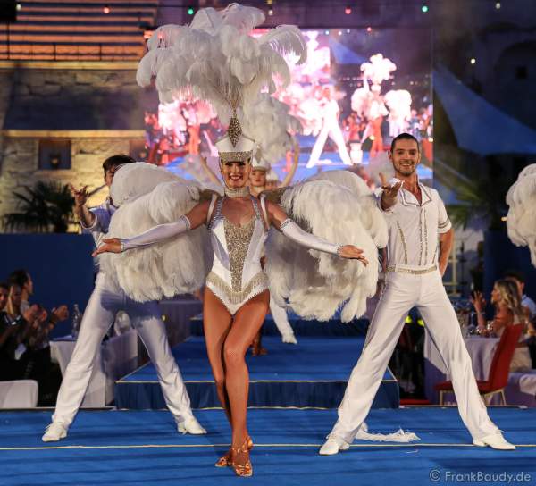 Das Europa-Park Showballett beim 2. Europäischen Missen TEAM-Cup am 6. Juli 2017 im Europa-Park in Rust