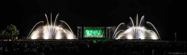 ORSOphilharmonic mit Sound of Cinema beim Festival-Vents-d-Est mit Wassershow bei Art et Lumière 2017 in Furdenheim