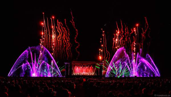 ORSOphilharmonic mit Sound of Cinema beim Festival-Vents-d-Est mit Wassershow und Feuerwerk bei Art et Lumière 2017 in Furdenheim