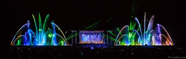 ORSOphilharmonic mit Sound of Cinema beim Festival-Vents-d-Est mit Wassershow und Laser bei Art et Lumière 2017 in Furdenheim