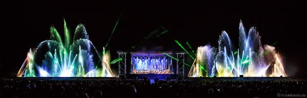 ORSOphilharmonic mit Sound of Cinema beim Festival-Vents-d-Est mit Wassershow und Laser bei Art et Lumière 2017 in Furdenheim