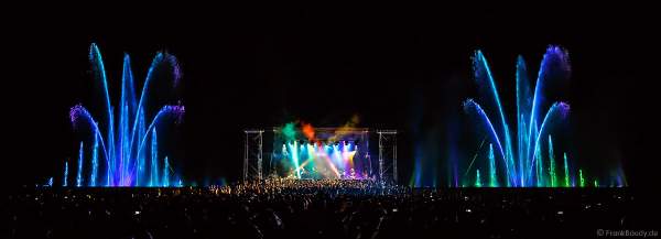 Konzert mit Patricia Kaas beim Festival-Vents-d-Est mit Wassershow bei Art et Lumière 2017 in Furdenheim