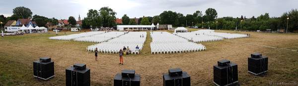 Aufbau Festival-Vents-d-Est bei Art et Lumière 2017 in Furdenheim