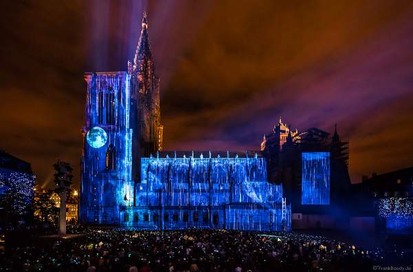 Lichtshow am Straßburger Münster beim Sommerfestival 2017 - Liebfrauenmünster - Cathédrale Notre-Dame