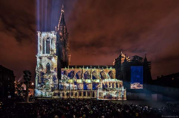 Lichtshow am Straßburger Münster beim Sommerfestival 2017 - Liebfrauenmünster - Cathédrale Notre-Dame