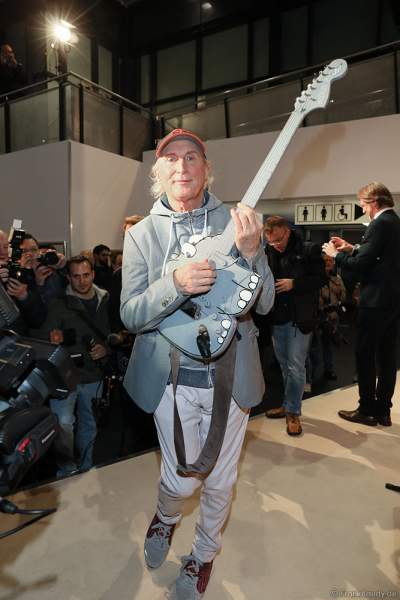 Bilderausstellung von Otto Waalkes im Europa-Park zur Wintersaison 2017/2018