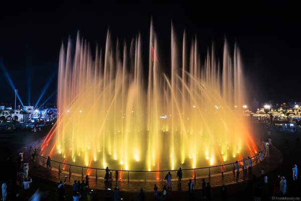 Magnificent water show in the evening at the Sheikh Zayed Heritage Festival 2017/2018 in Abu Dhabi