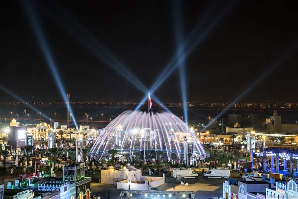 Magnificent water show in the evening at the Sheikh Zayed Heritage Festival 2017/2018 in Abu Dhabi