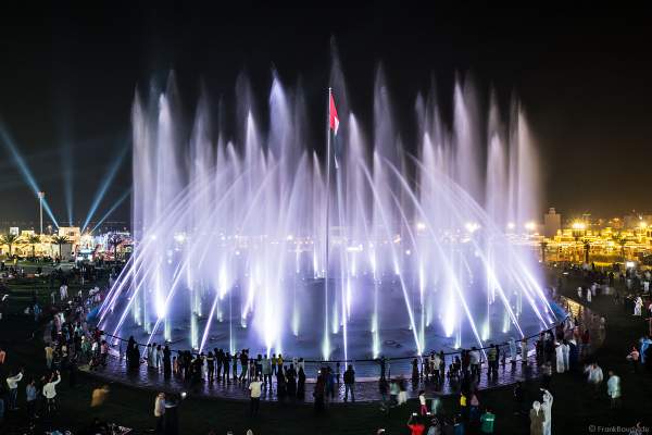 Magnificent water show in the evening at the Sheikh Zayed Heritage Festival 2017/2018 in Abu Dhabi