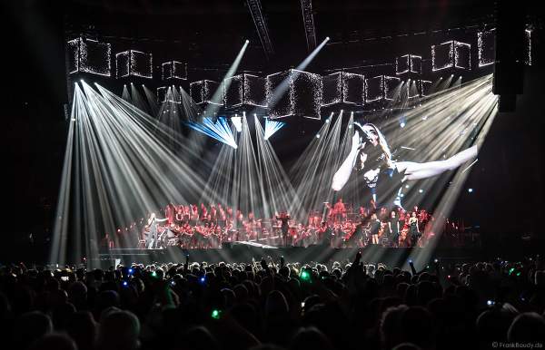 Melanie C (Melanie Jayne Chisholm), Sängerin der Band Spice Girls, bei Night of the Proms 2017 in der SAP Arena Mannheim