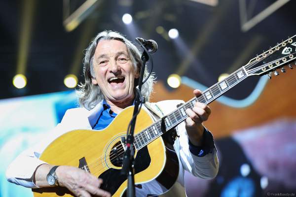 Roger Hodgson (Charles Roger Pomfret Hodgson), britischer Musiker - einstiger Frontmann und Sänger der Band Supertramp bei Night of the Proms 2017 in der SAP Arena Mannheim