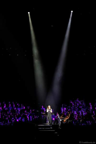 Melanie C (Melanie Jayne Chisholm), Sängerin der Band Spice Girls, bei Night of the Proms 2017 in der SAP Arena Mannheim