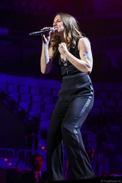 Melanie C (Melanie Jayne Chisholm), Sängerin der Band Spice Girls, bei Night of the Proms 2017 in der SAP Arena Mannheim
