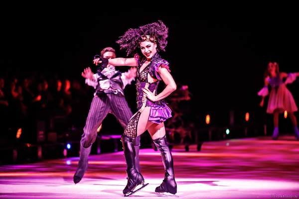 Cari Maus bei der Eisshow ATLANTIS von Holiday on Ice in der Festhalle Frankfurt und SAP Arena Mannheim 2017-2018