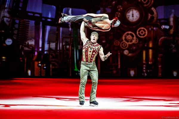 Evgenii "Johnny" Belianin und Daria "Dasha" Perminova bei der Eisshow ATLANTIS von Holiday on Ice in der Festhalle Frankfurt und SAP Arena Mannheim 2017-2018