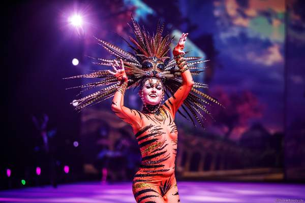 Jamie Chandler bei der Eisshow ATLANTIS von Holiday on Ice in der Festhalle Frankfurt und SAP Arena Mannheim 2017-2018