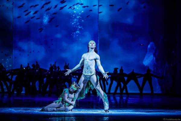 Matti Landgraf und Caydee Denney bei der Eisshow ATLANTIS von Holiday on Ice in der Festhalle Frankfurt und SAP Arena Mannheim 2017-2018
